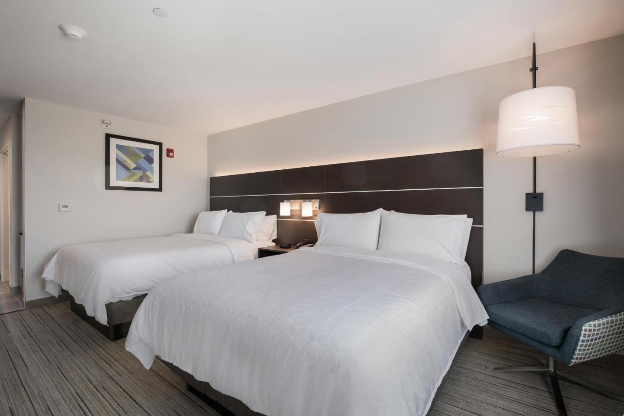 Holiday Inn Express & Suites Chicago - Hoffman Estates By Ihg Eksteriør bilde